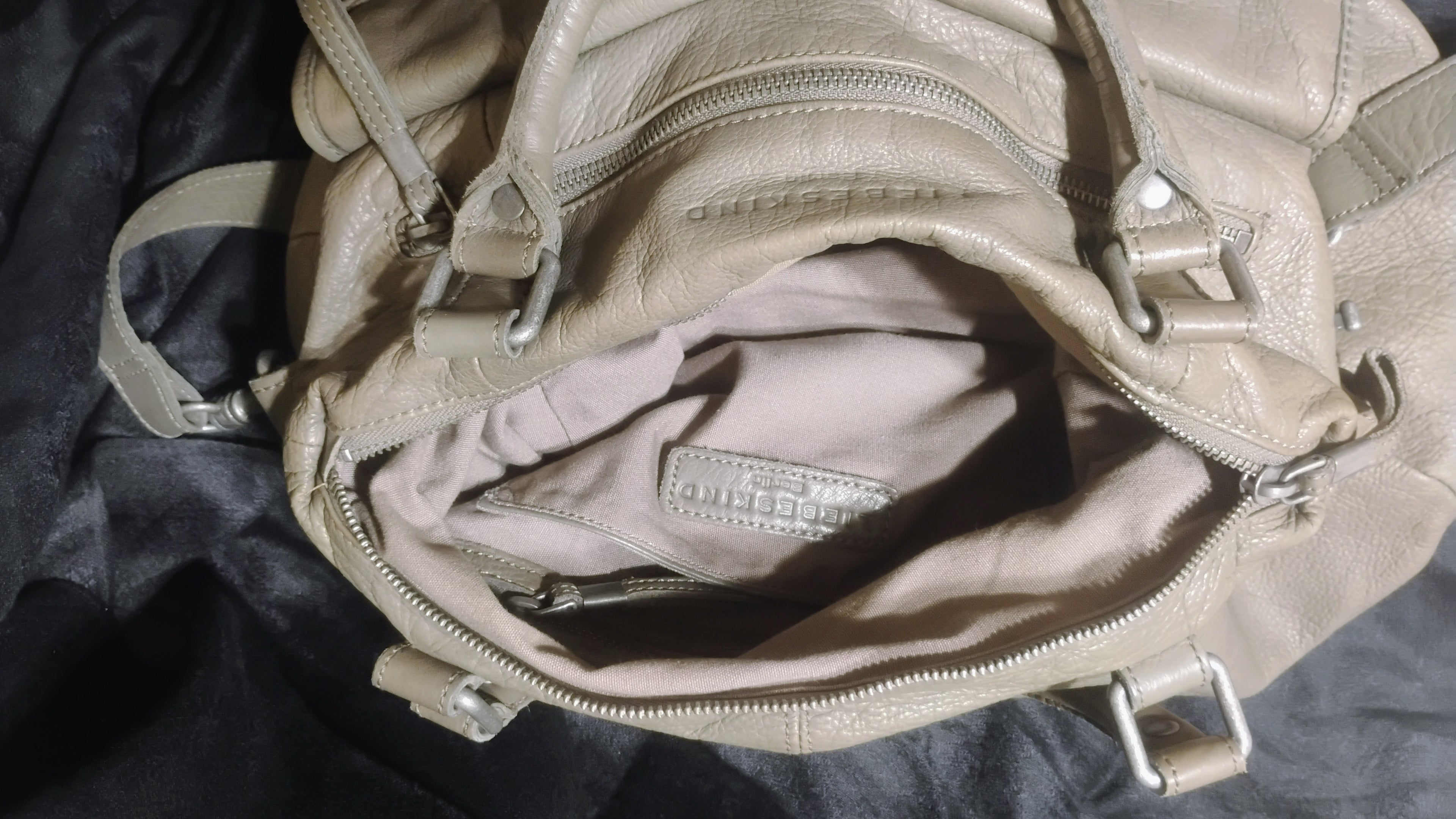 LIEBESKIND UTILITY SATCHEL