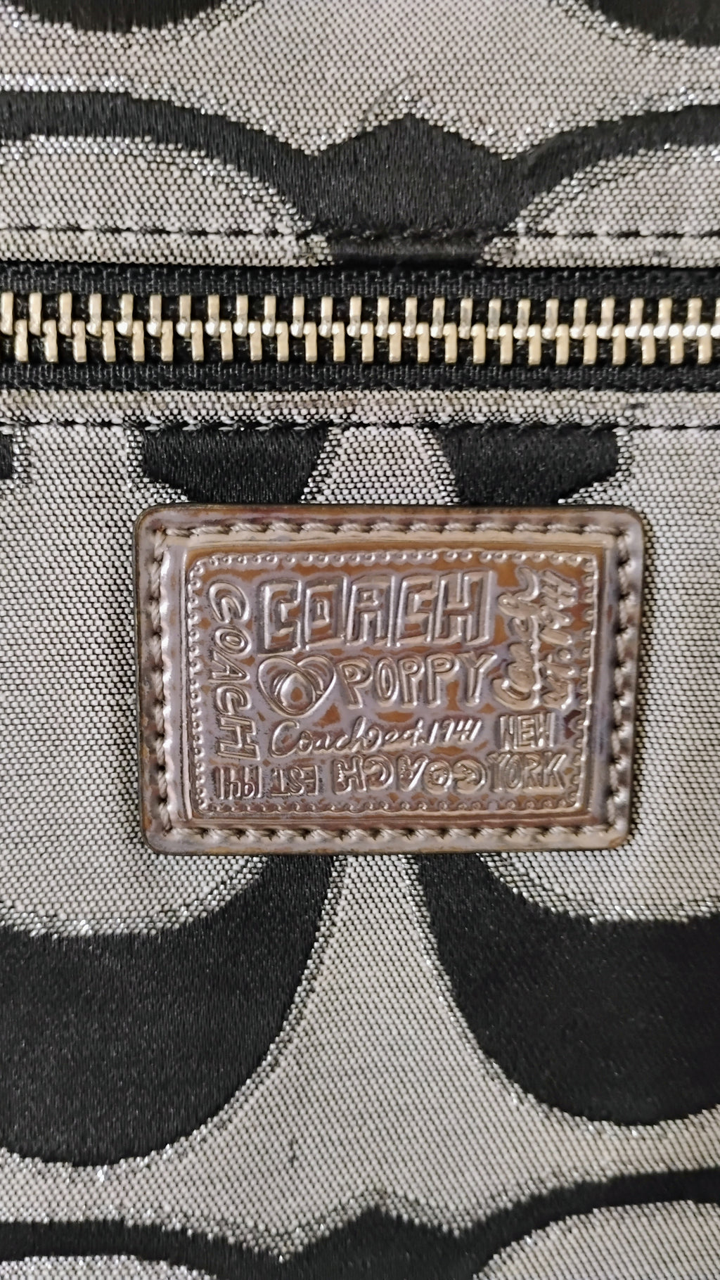 COACH BLACK HIPPIE BAG